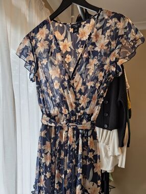 Alexa B Nites - Chiffon Flutter Sleeve Dress - Navy sz 6